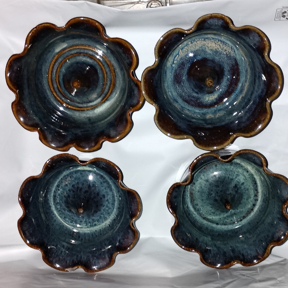 4 O Quinn Signed Handmade Artisan Apple Bakers